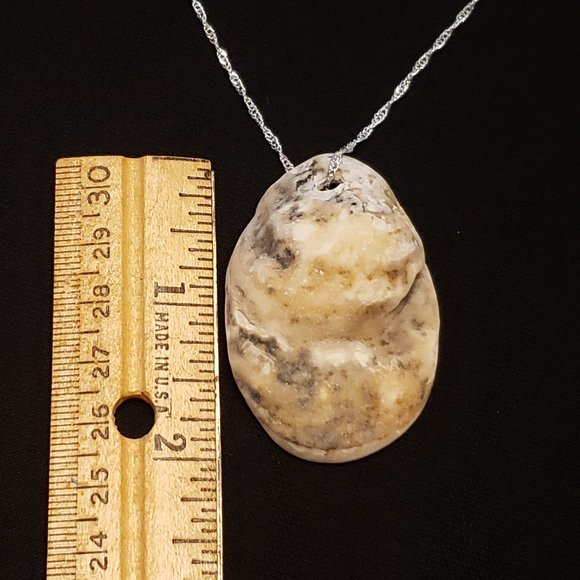 Ocean Treasures Collection artisan shell necklace w/20" 925plated Sterling chain - Picture 2 of 4